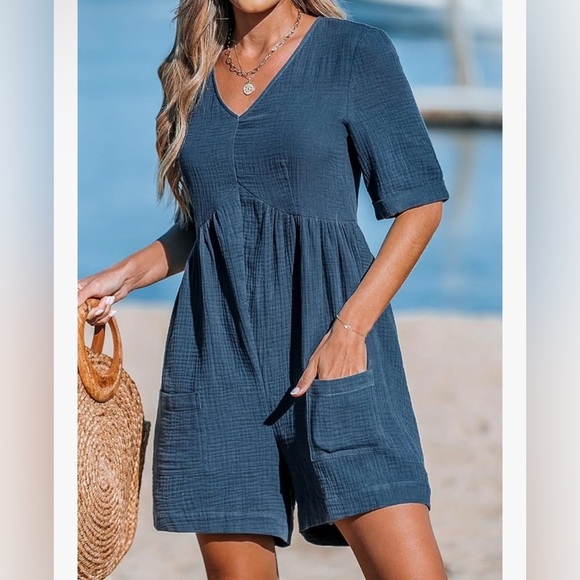 Cupshe Pants - Beautiful navy romper by Cupshe. Size XL